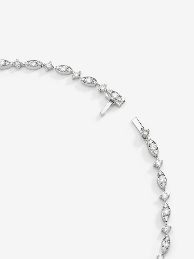 18K White Gold Collar with Royal Blue Sapor image number 5
