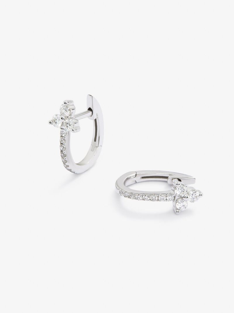 18K white gold hoop earrings with 22 brilliant-cut diamonds with a total of 0.28 cts image number 2
