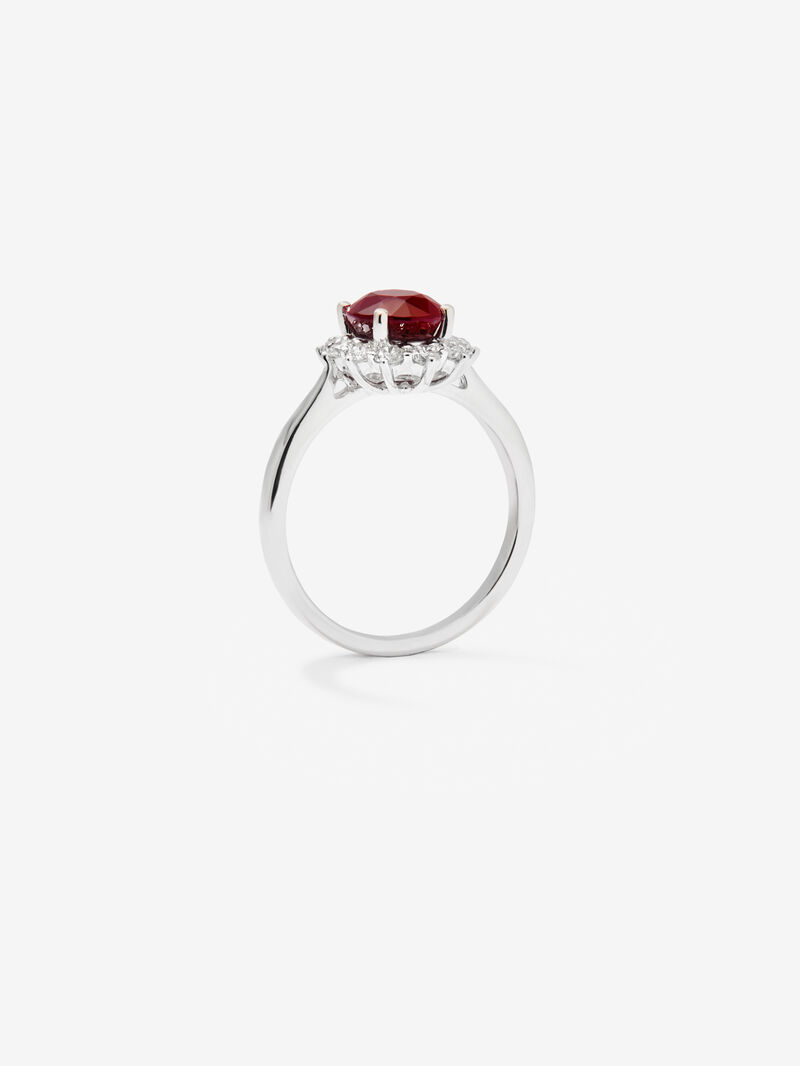 18K White Gold Ring with Red Vivid Ruba in 1.58 cts oval size and white diamonds of 0.34 cts image number 4