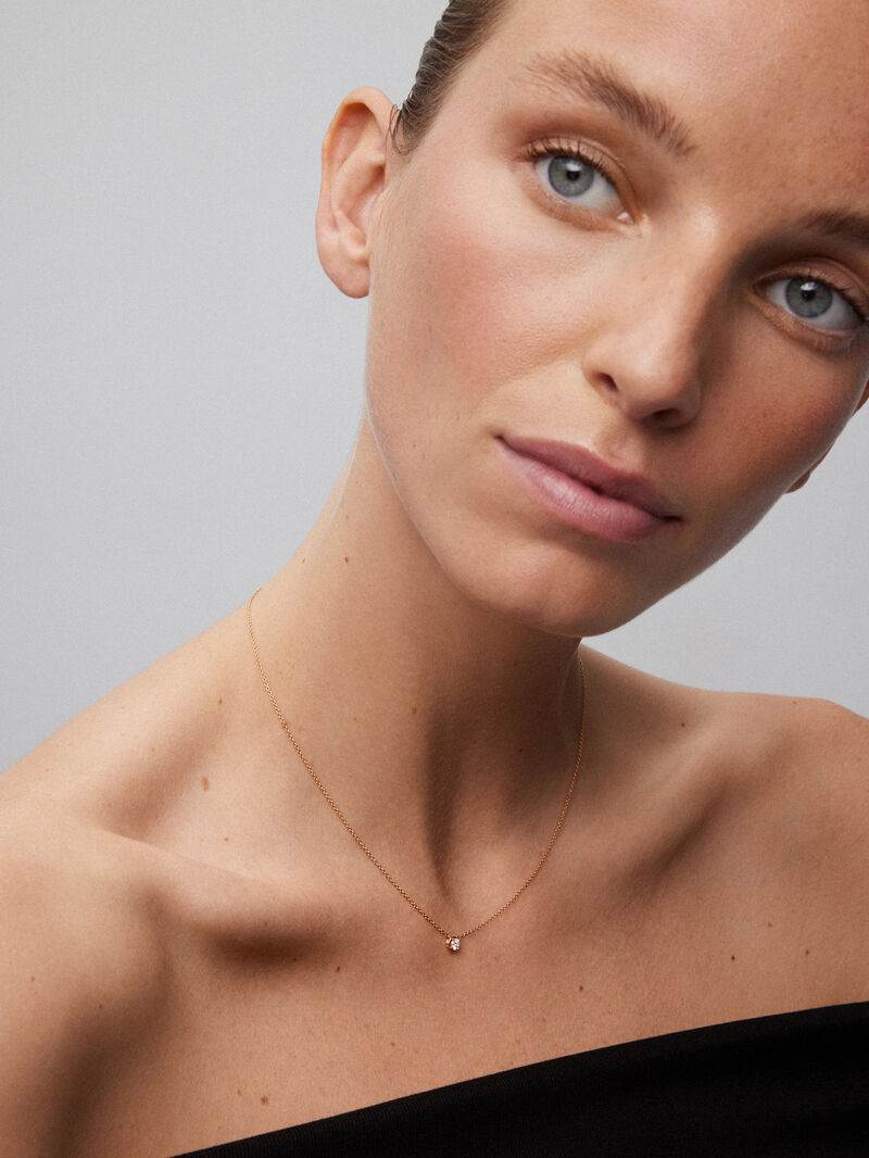18K rose gold pendant with 0.15 ct brilliant cut diamond image number 3