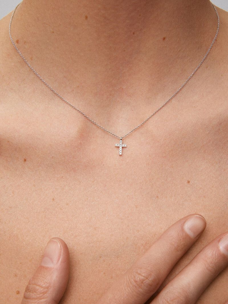 18K white gold cross pendant chain with diamonds. image number 3