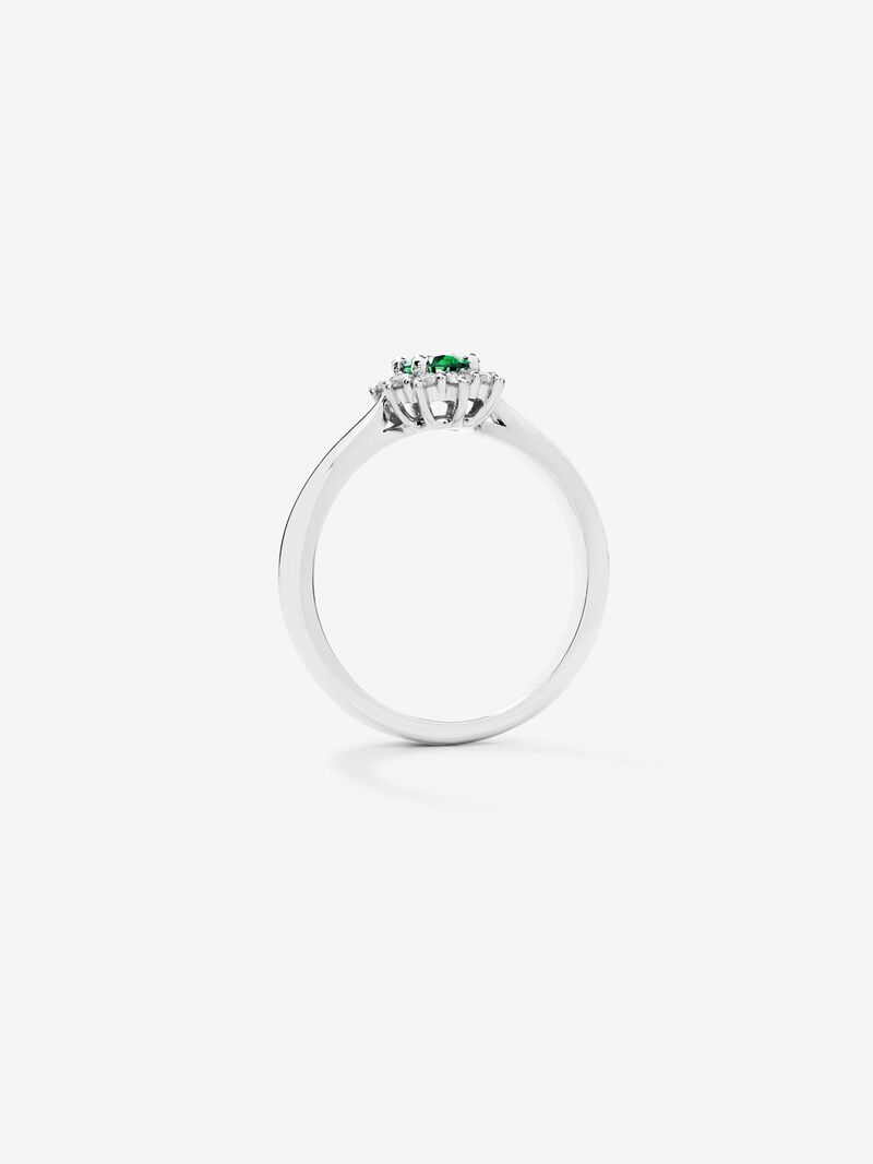 18K White Gold Ring with Emerald Green oval size and white diamonds image number 4