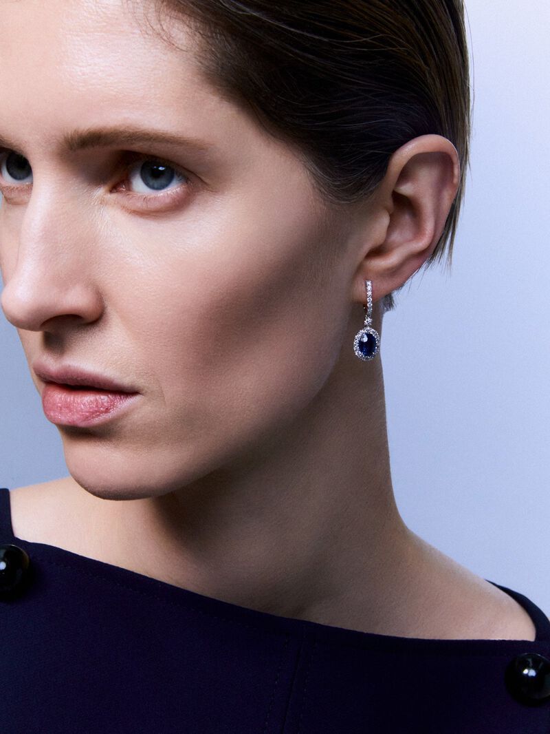 18K white gold earrings with royal blue sapphires in 4.16 cts and white diamonds in bright 1.62 cts diamonds image number 1