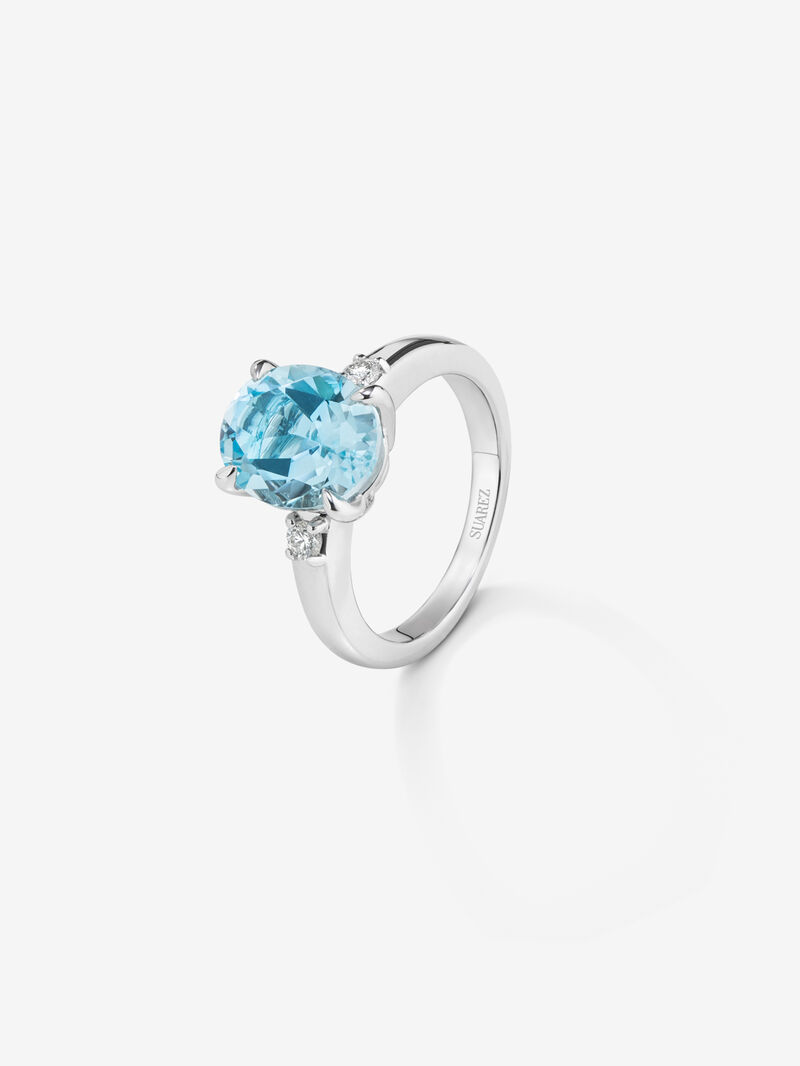 925 Silver triplet ring with topaz and diamonds image number 0
