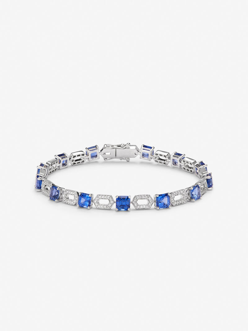 18K White Gold Bracelet with blue sapphiros in octagonal size of 9.37 cts and white diamonds in bright size of 0.69 cts image number 0