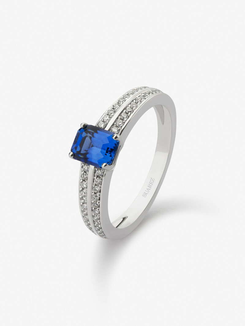 18K white gold ring with vivid blue sapphire in octagonal cut of 1.09 cts and 52 brilliant-cut diamonds with a total of 0.18 cts image number 0