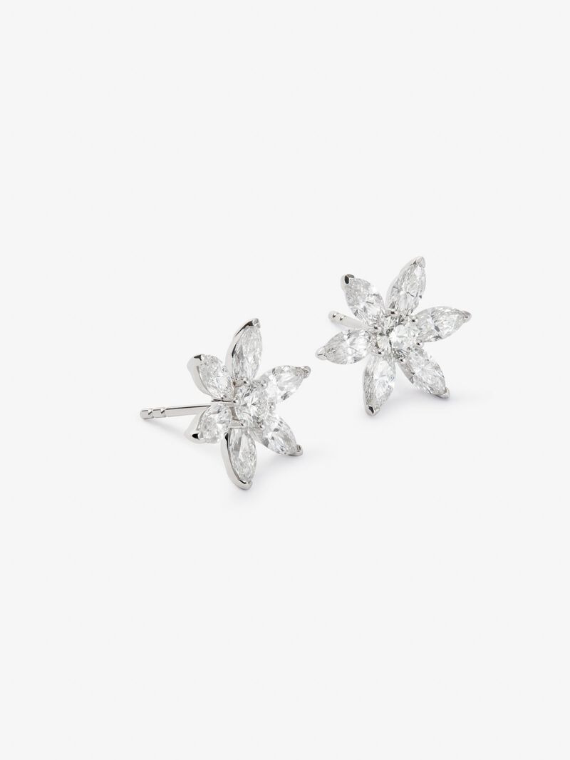 18K white gold earrings with 2 brilliant-cut diamonds with a total of 0.35 cts and 12 marquise-cut diamonds with a total of 1.9 cts image number 2