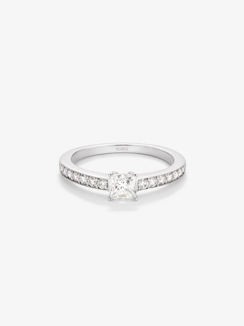 18K white gold ring with white diamonds in 0.76 cts princess size image number 2