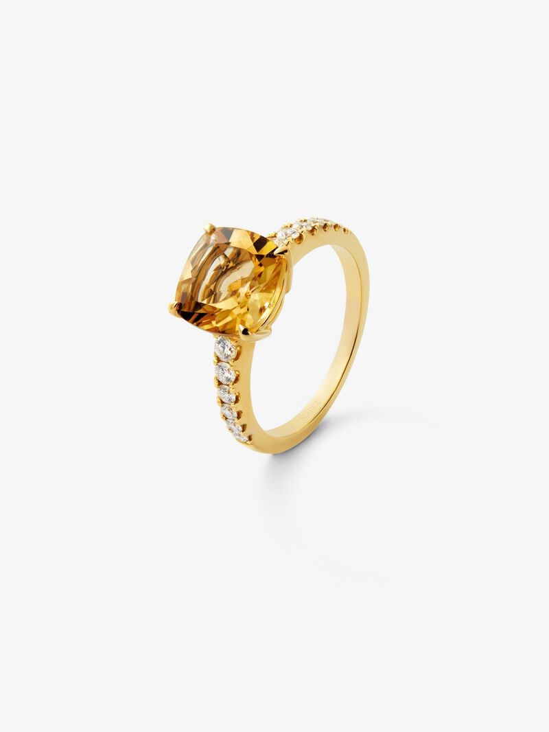 18K yellow gold ring with cushion-cut citrine quartz of 2.7 cts and 12 brilliant-cut diamonds with a total of 0.3 cts image number 0