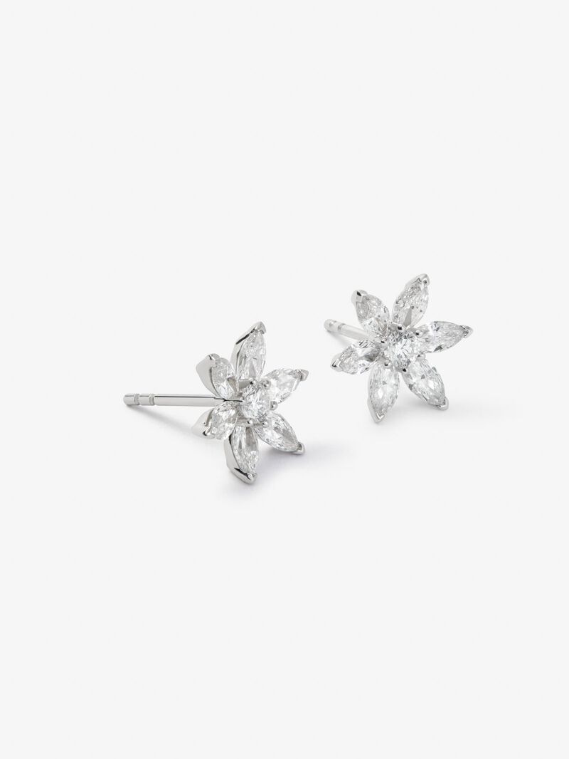18K white gold earrings with 2 brilliant-cut diamonds with a total of 0.16 cts and 10 marquise-cut diamonds with a total of 1.06 cts image number 2