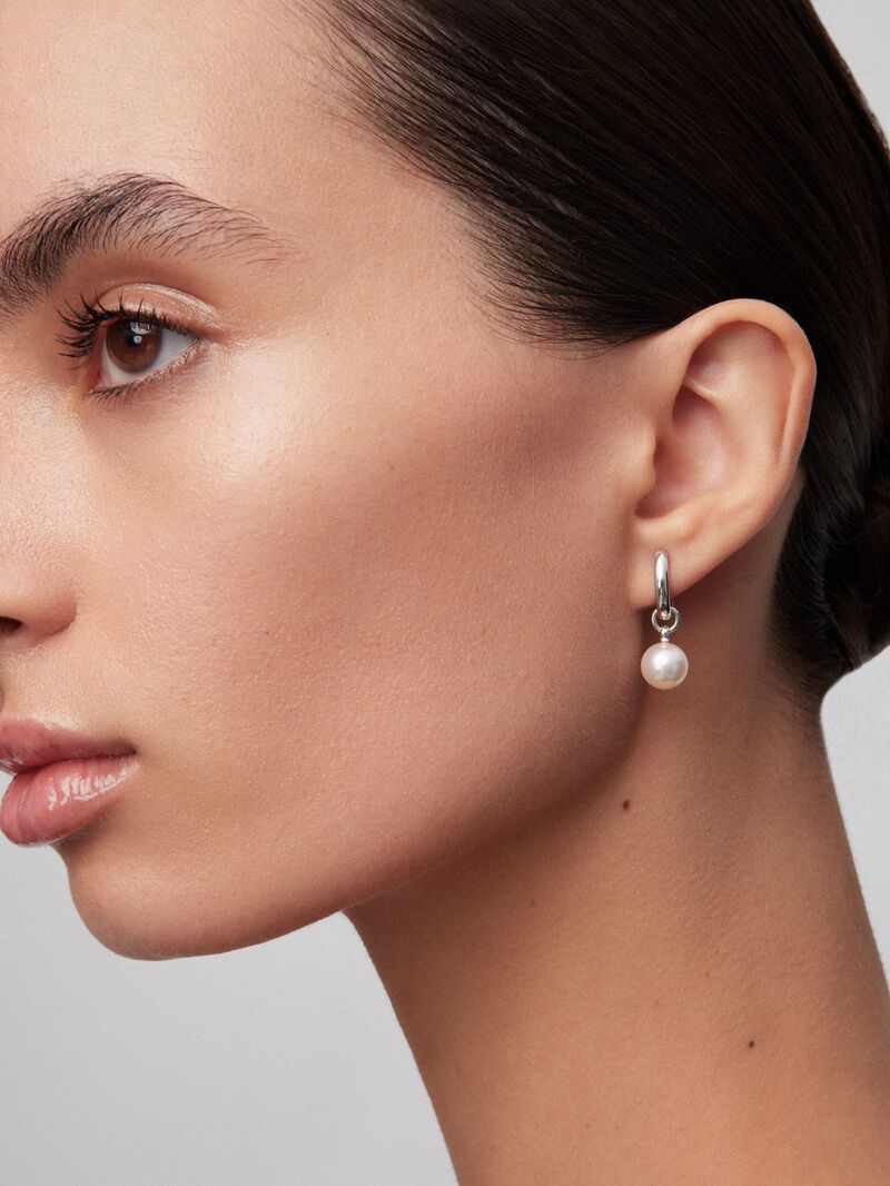 925 silver earrings with 8.5 mm Akoya pearls image number 1