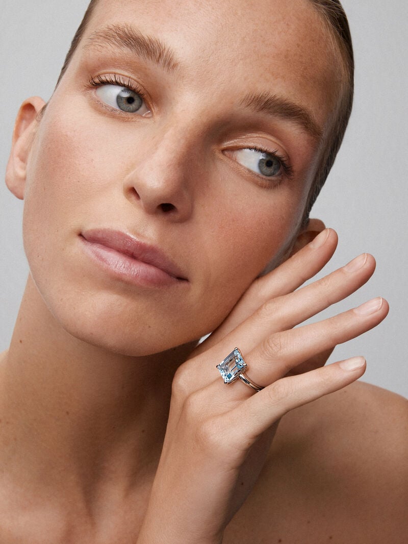 925 silver cocktail ring with sky blue topaz in octagonal cut image number 3
