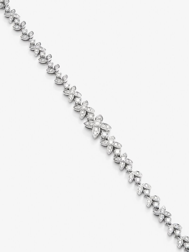 18K white gold necklace with 456 brilliant-cut diamonds with a total of 7.81 cts image number 2