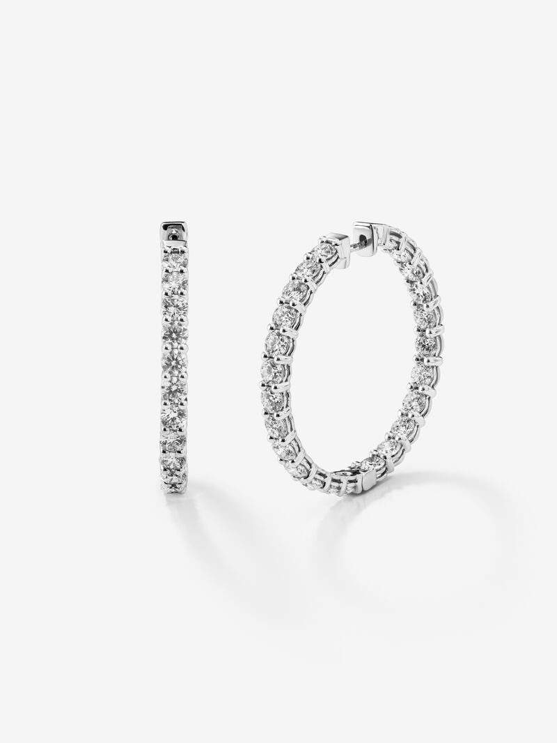 18K White Gold Hoop Earrings with Claw-set Diamonds image number 0