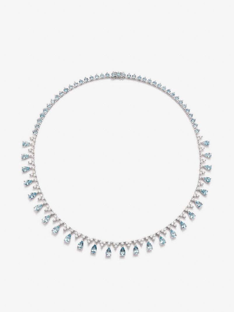 18K white gold rivière necklace with 25 pear-cut blue aquamarines with a total of 8.33 cts, 39 brilliant-cut diamonds with a total of 5.868 cts and 103 brilliant-cut diamonds with a total of 3.82 cts image number 0