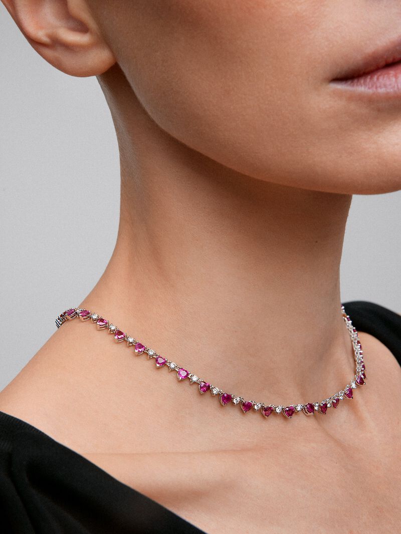 18K white gold necklace with red ruby ​​in bright size and heart of 12.79 cts and diamonds in bright size 1.42 cts image number 3