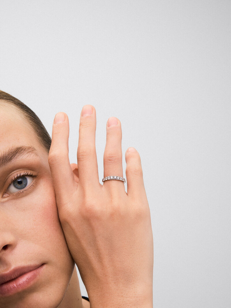 Half ring in 18K white gold with 10 brilliant-cut diamonds with a total of 0.7 cts image number 1