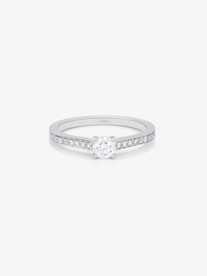 18K white gold solitaire ring with central brilliant-cut diamond of 0.3 cts and arm of 18 brilliant-cut diamonds with a total of 0.13 cts image number 2