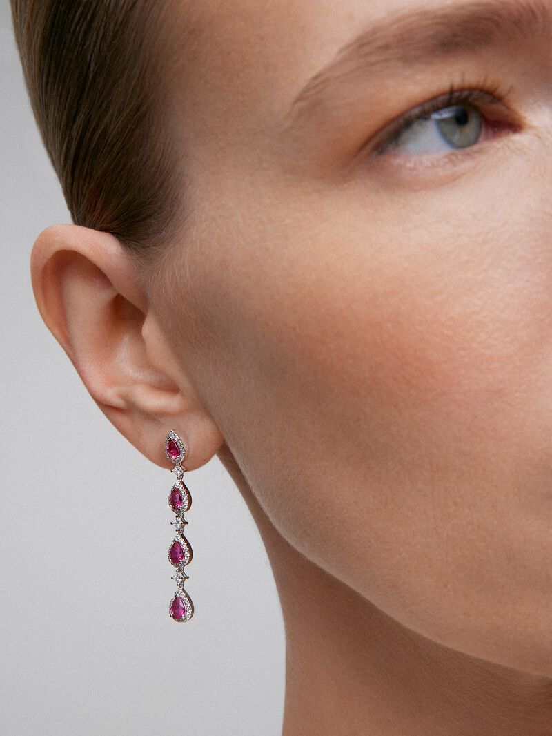 18k white gold earrings with red rubies in pear size 2.86 cts and white diamonds in bright size and 0.73 cts princess image number 1