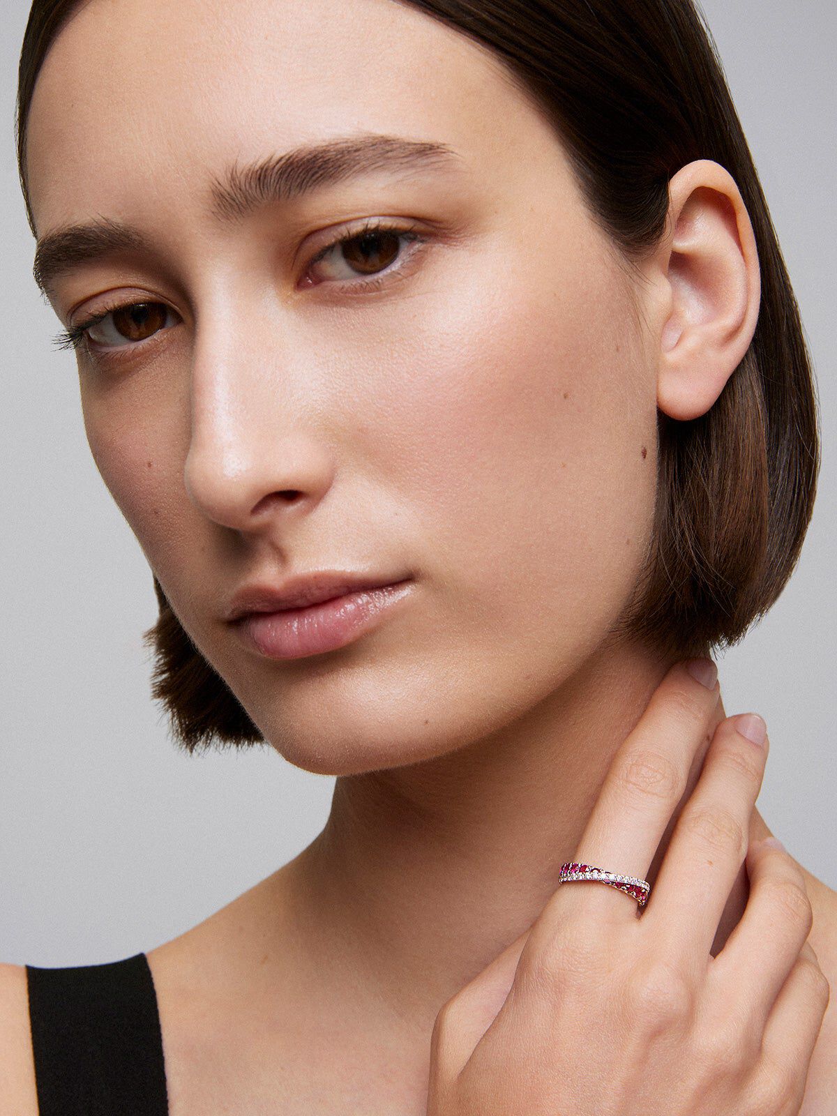 Ruby store cross ring