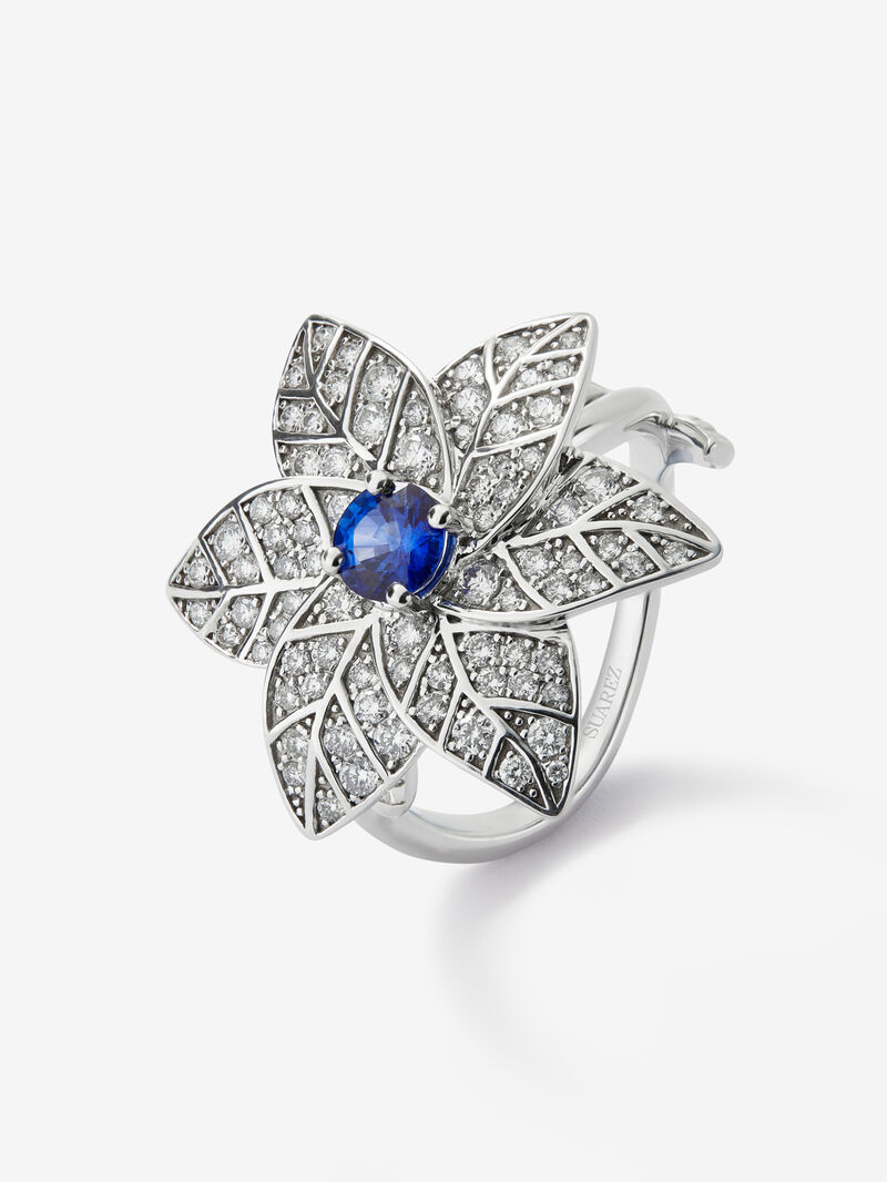 18K white gold ring in the shape of a flower with brilliant-cut blue sapphire of 0.46 cts and brilliant-cut diamonds with a total of 0.65 cts image number 0