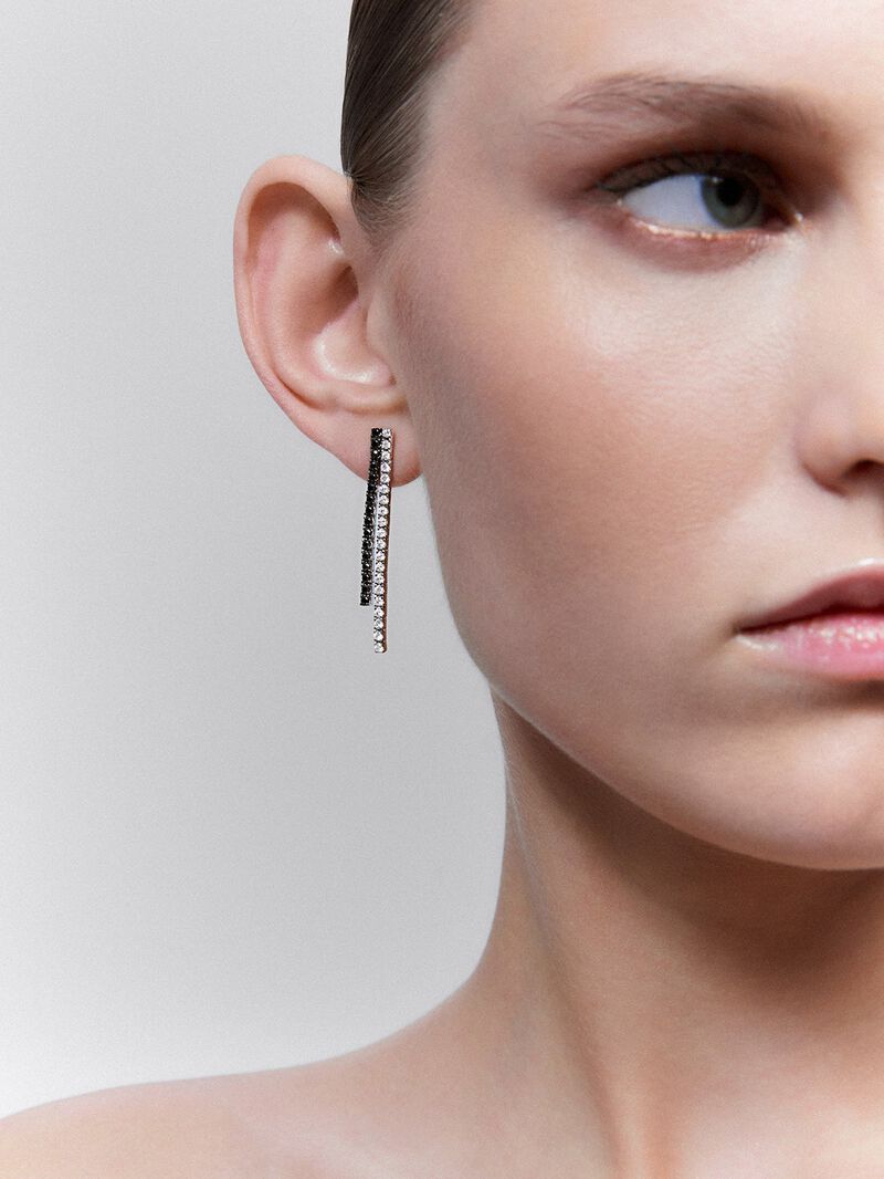 18K white gold pendant earrings with black diamond and white diamond. image number 3