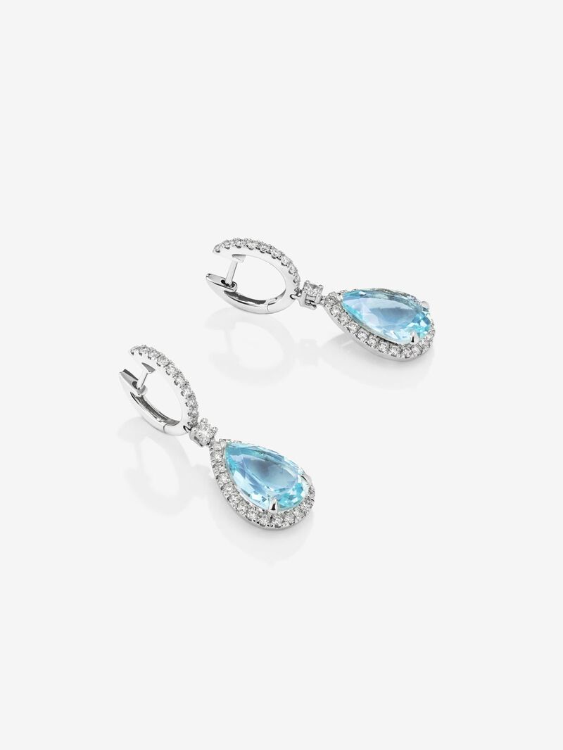 18K white gold earrings with 2 pear-cut aquamarines with a total of 2.05 cts and 56 brilliant-cut diamonds with a total of 0.68 cts image number 2
