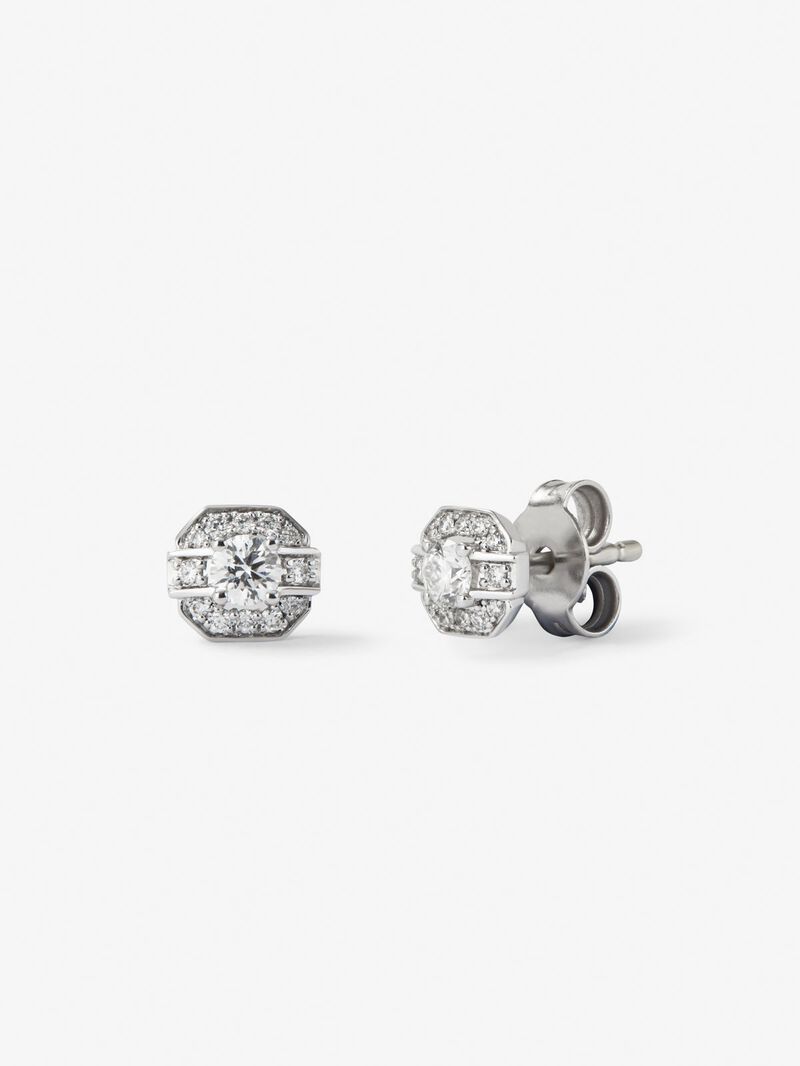 18K white gold earrings with 2 central brilliant-cut diamonds with a total of 0.2 cts and a border of 24 brilliant-cut diamonds with a total of 0.1 cts image number 0