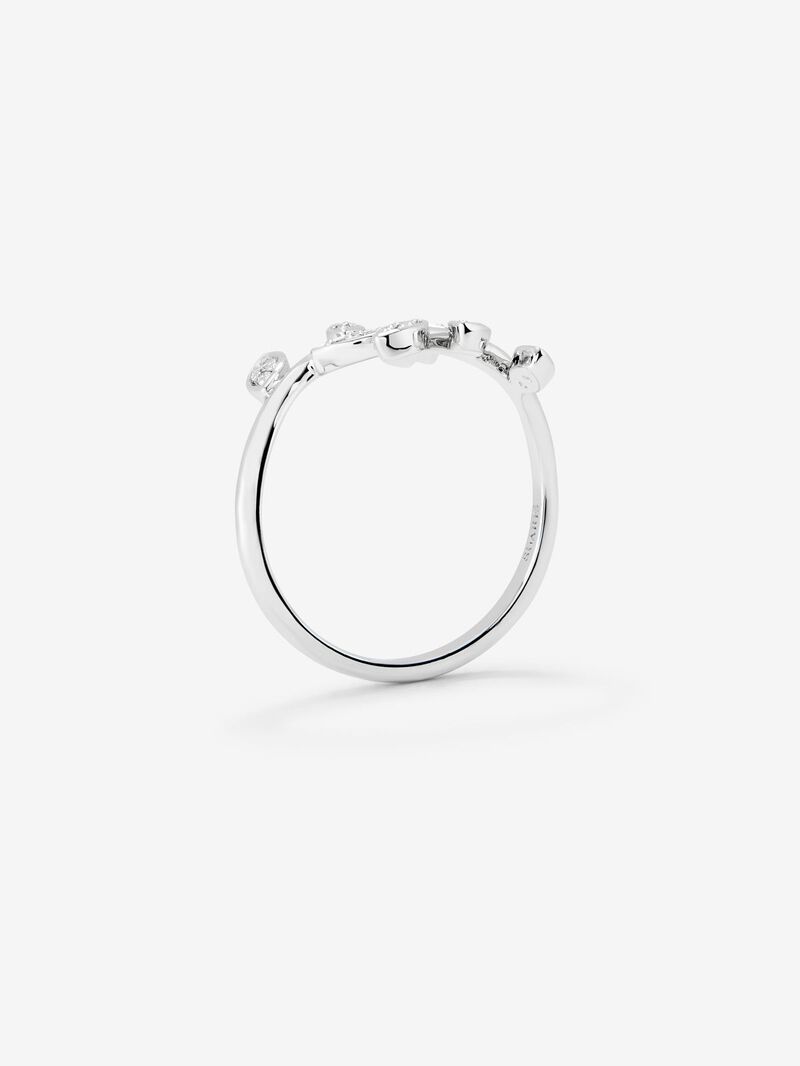 18K White Gold Leaf Ring with Pave Diamond image number 3