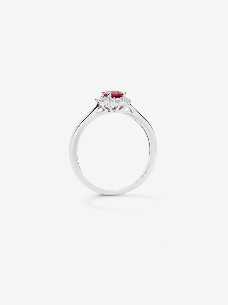 18K White Gold Star Ring with Rubi and Diamond image number 3