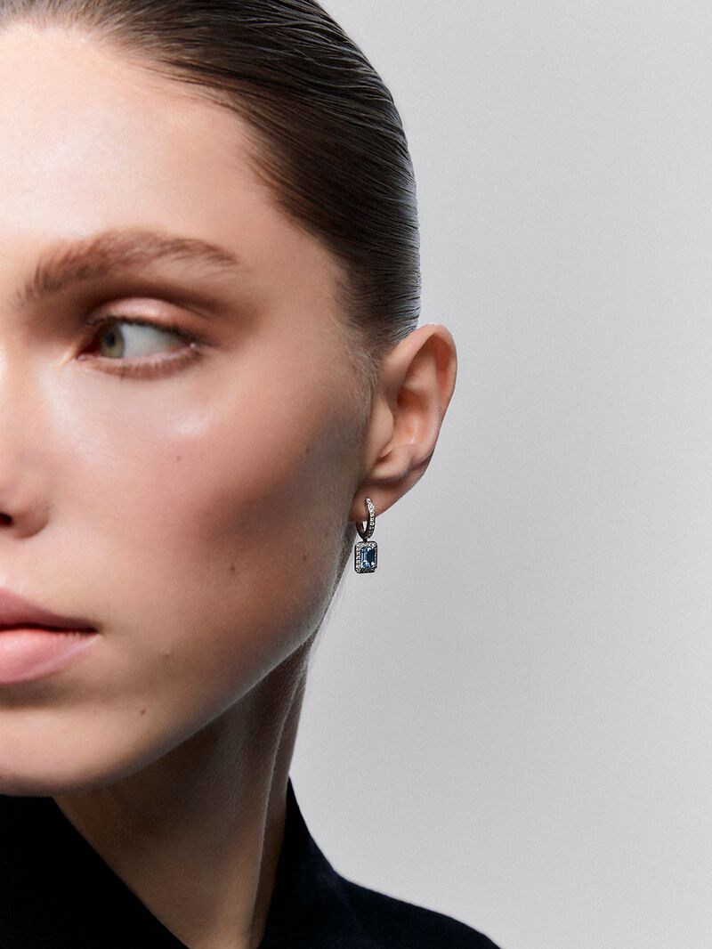 Hoop earrings with 18K white gold pendant featuring aquamarine and diamond image number 3