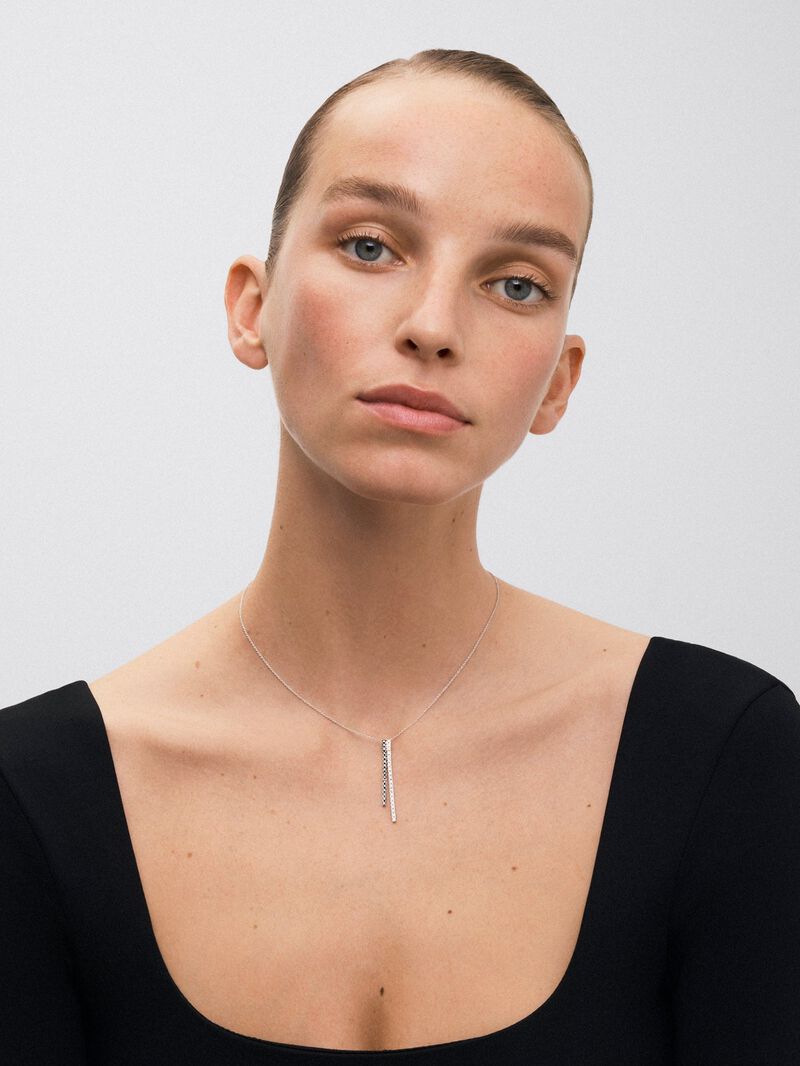 18K gold necklace with black diamond and white diamond image number 0