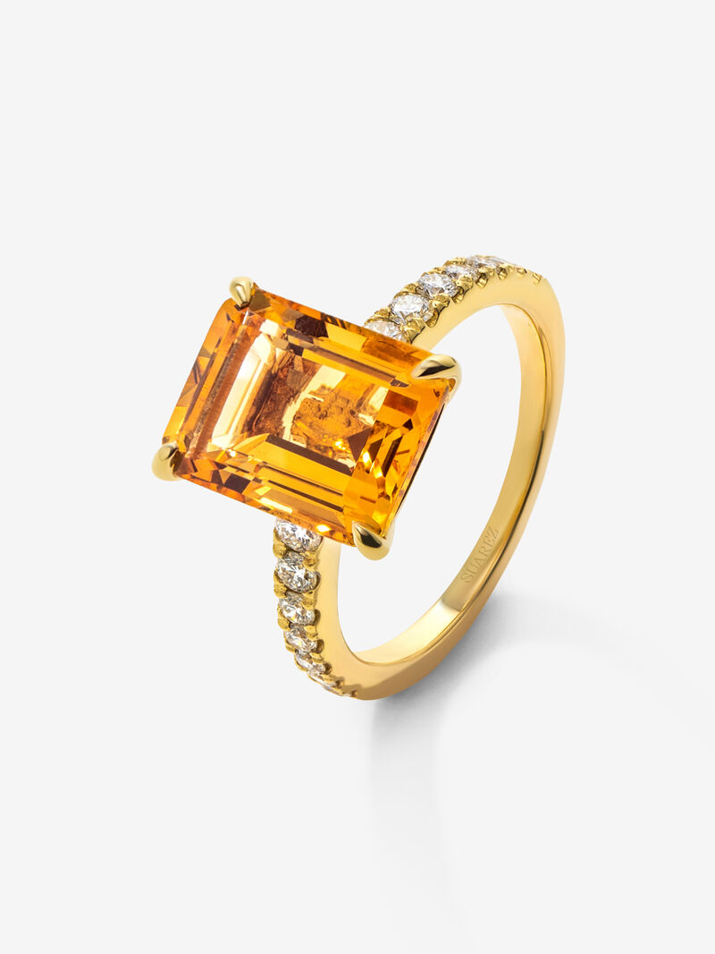 18K yellow gold ring with radiant cut citrine quartz of 1.2 cts and 18 brilliant cut diamonds with a total of 0.18 cts image number 0