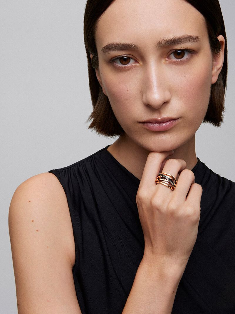 Wide multi-arm 18K rose gold ring with spinels image number 1