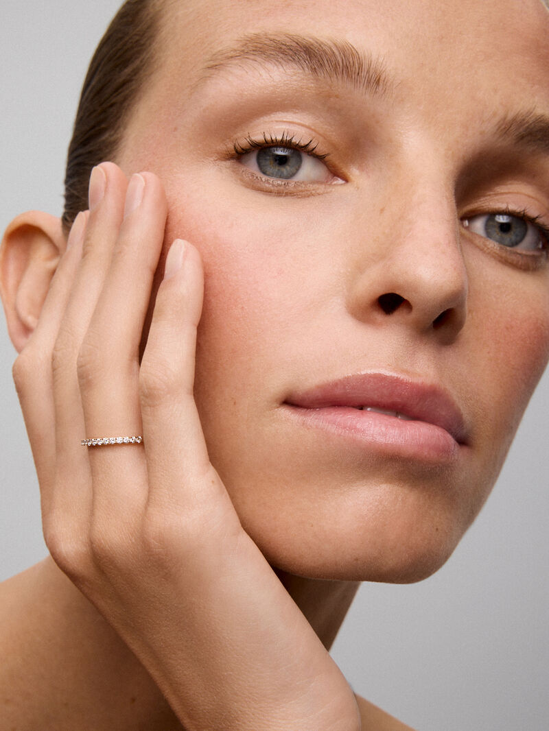 Half ring in 18K rose gold with 15 brilliant-cut diamonds with a total of 0.3 cts image number 1