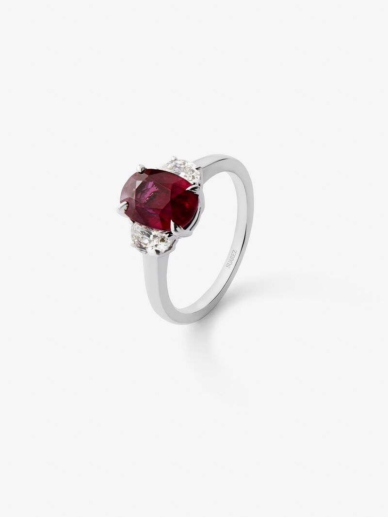 18K white gold triple ring with oval-cut pigeon blood red ruby ​​of 3.03 cts and 2 fancy-cut diamonds with a total of 0.63 cts image number 0