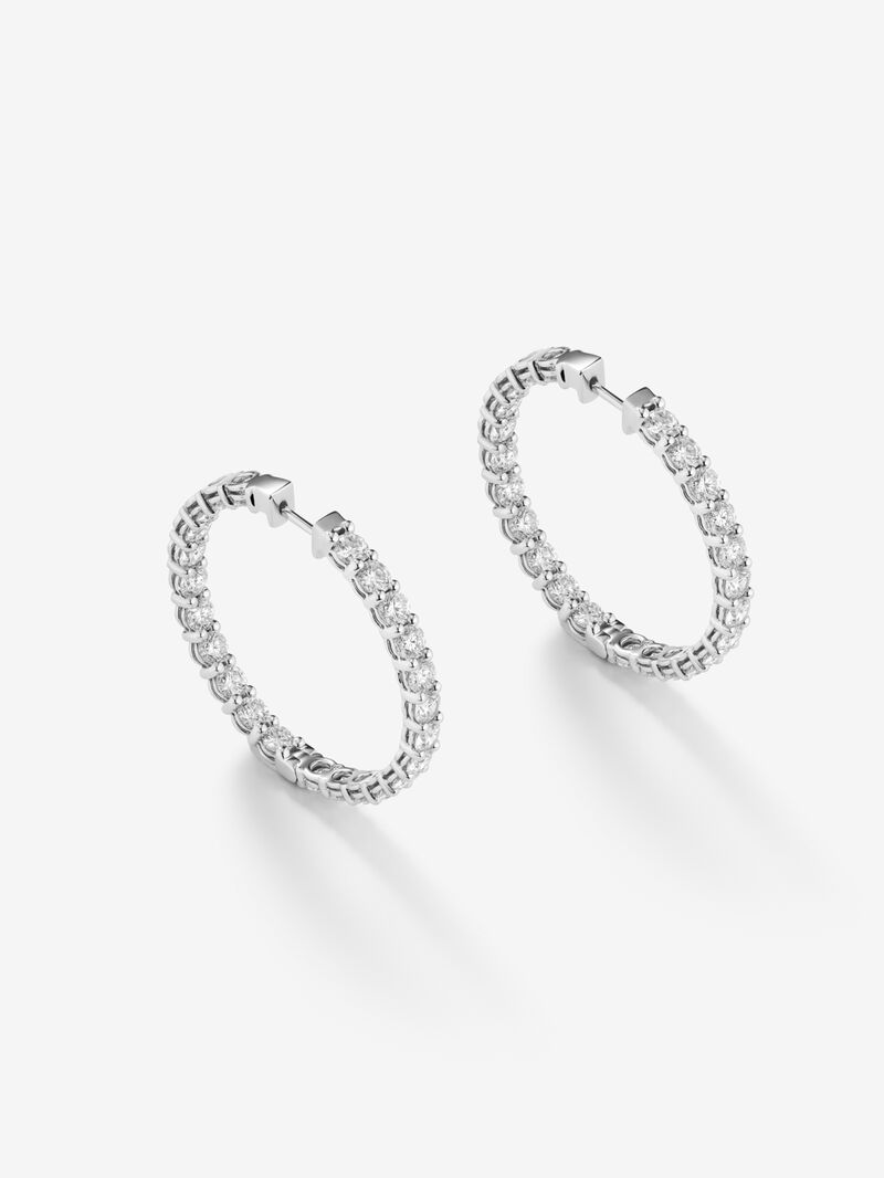 18K White Gold Hoop Earrings with Claw-set Diamonds image number 2