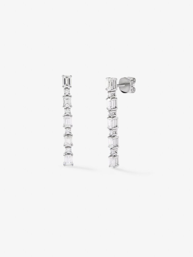 18K white gold earrings with white diamonds in emerald size 2.13 cts and diamonds in bright size of 0.26 cts image number 0