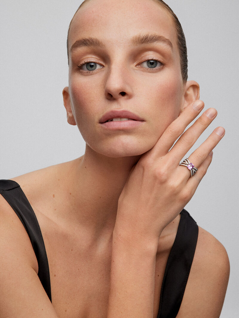 18K white gold multi-arm ring with octagonal-cut pink sapphire of 1.62 cts and brilliant-cut diamonds with a total of 1.11 cts image number 1