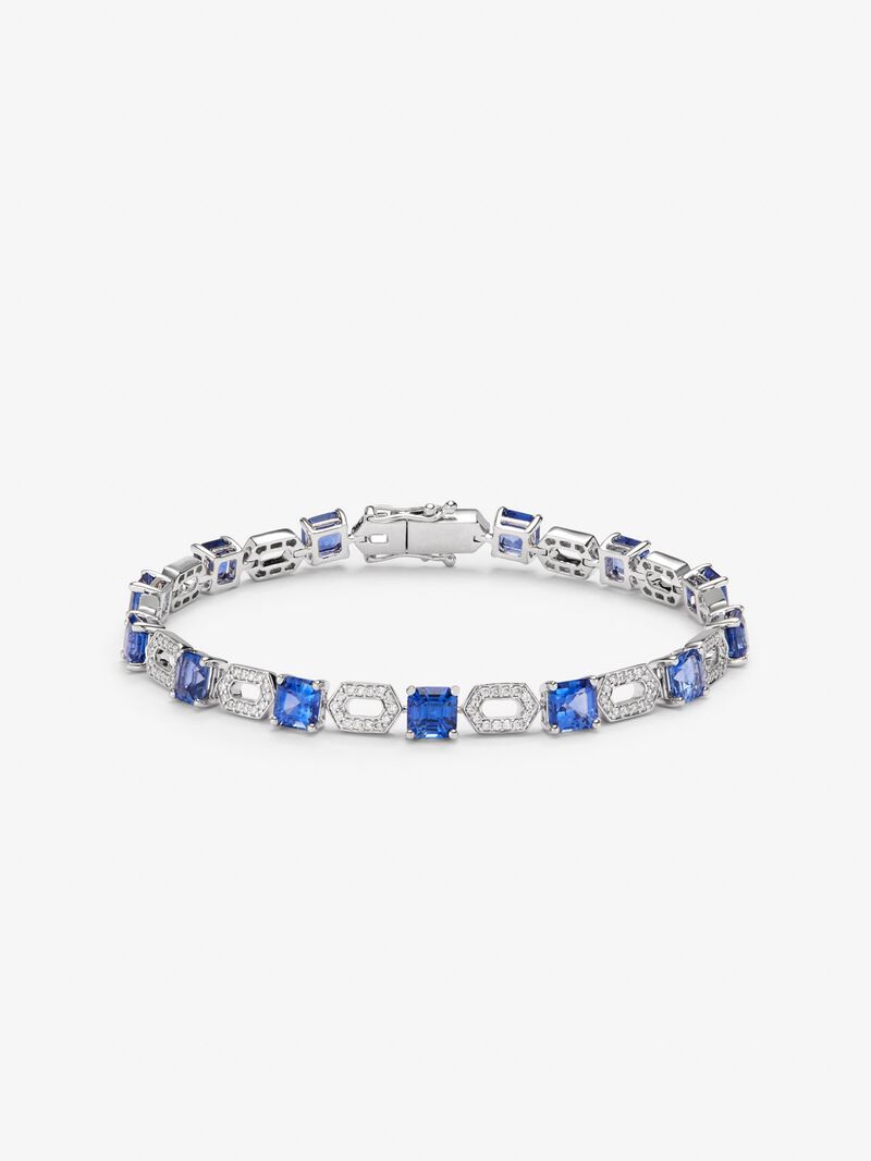 18K White Gold Bracelet with blue sapphiros in octagonal size of 9.37 cts and white diamonds in bright size of 0.69 cts image number 0