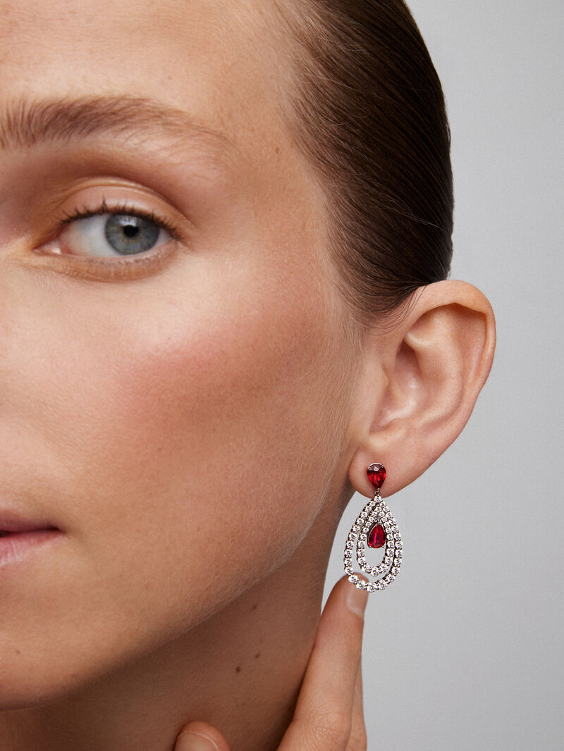 18K white gold earrings with white diamonds in bright size of 3 cts and red rubies in 3,13 cts pear size image number 1