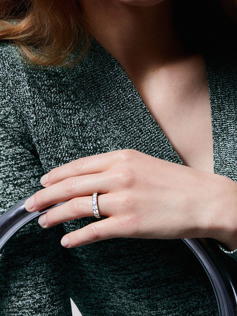 18K White Gold Commitment Alliance ring with diamonds image number 1