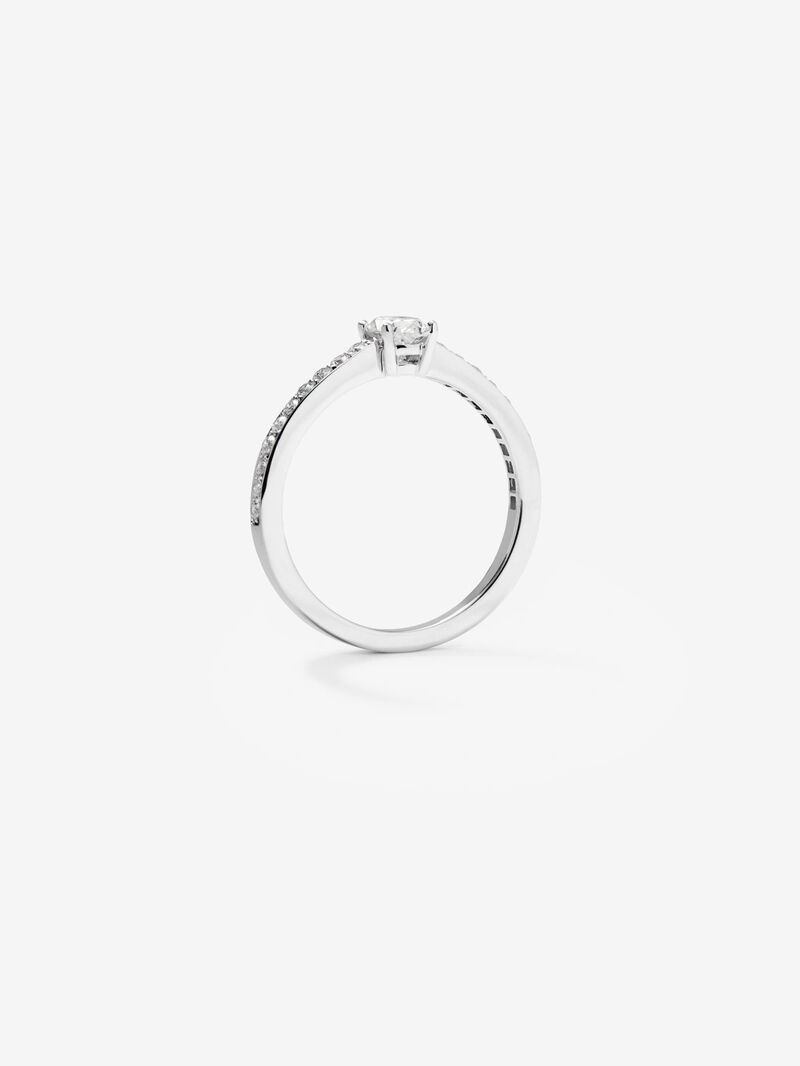 18K white gold ring with white and bright white diamonds of 0.61 cts image number 4