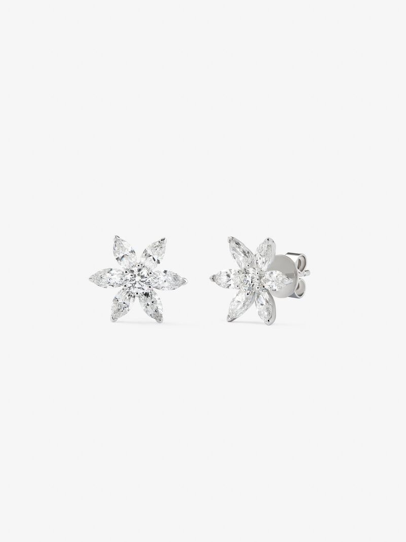 18K white gold earrings with 2 brilliant-cut diamonds with a total of 0.35 cts and 12 marquise-cut diamonds with a total of 1.9 cts image number 0