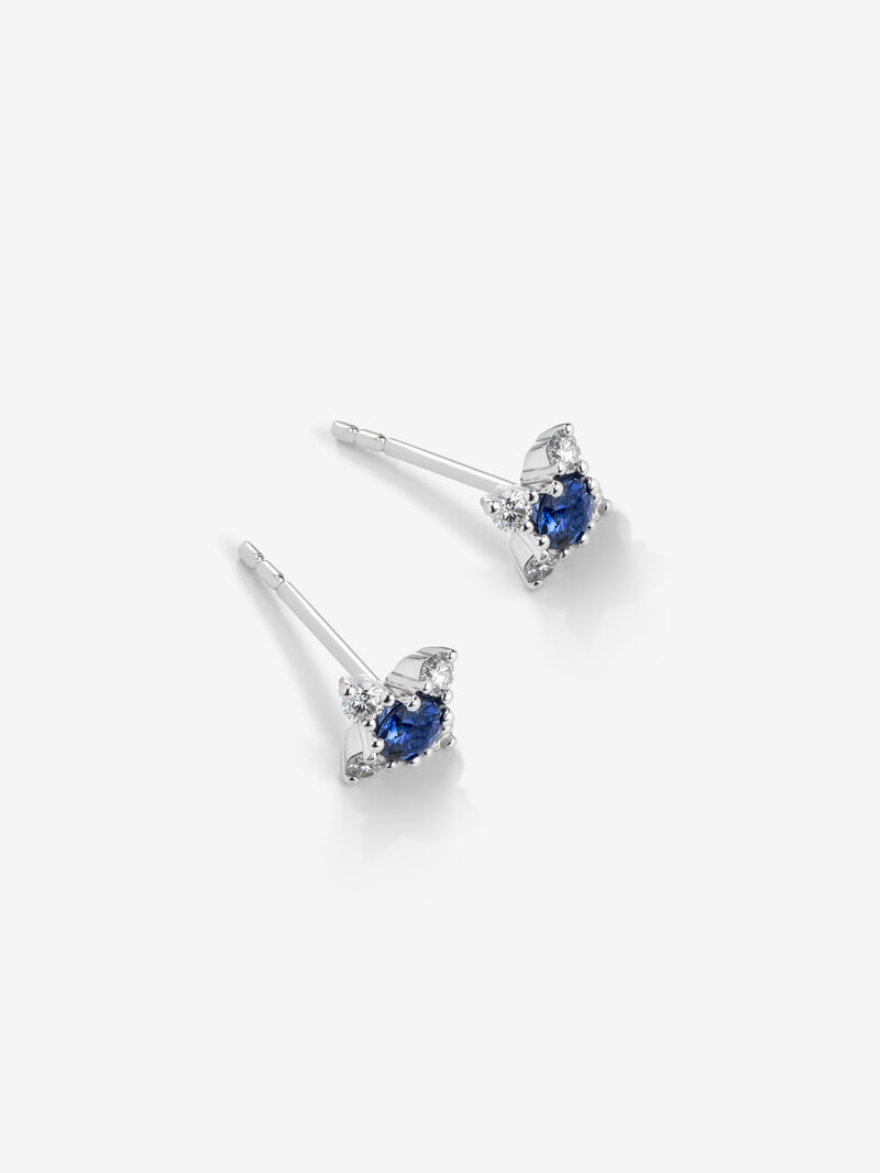 18K white gold flower earring with sapphire and diamonds. image number 2