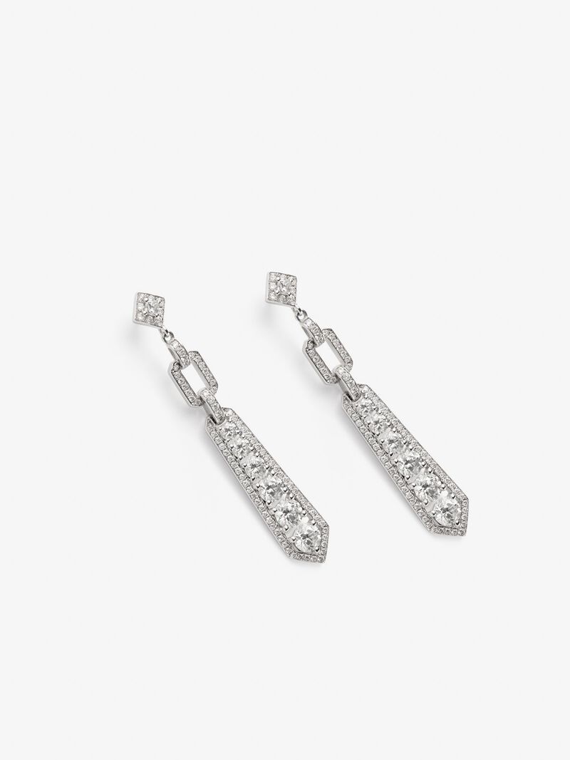 18K white gold hoop earrings with 3.12 ct princess and brilliant cut diamonds image number 2