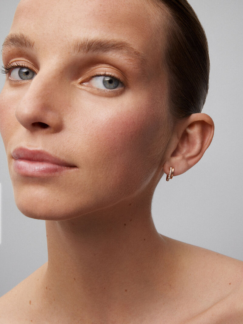 18K rose gold double hoop earrings with diamonds image number 1