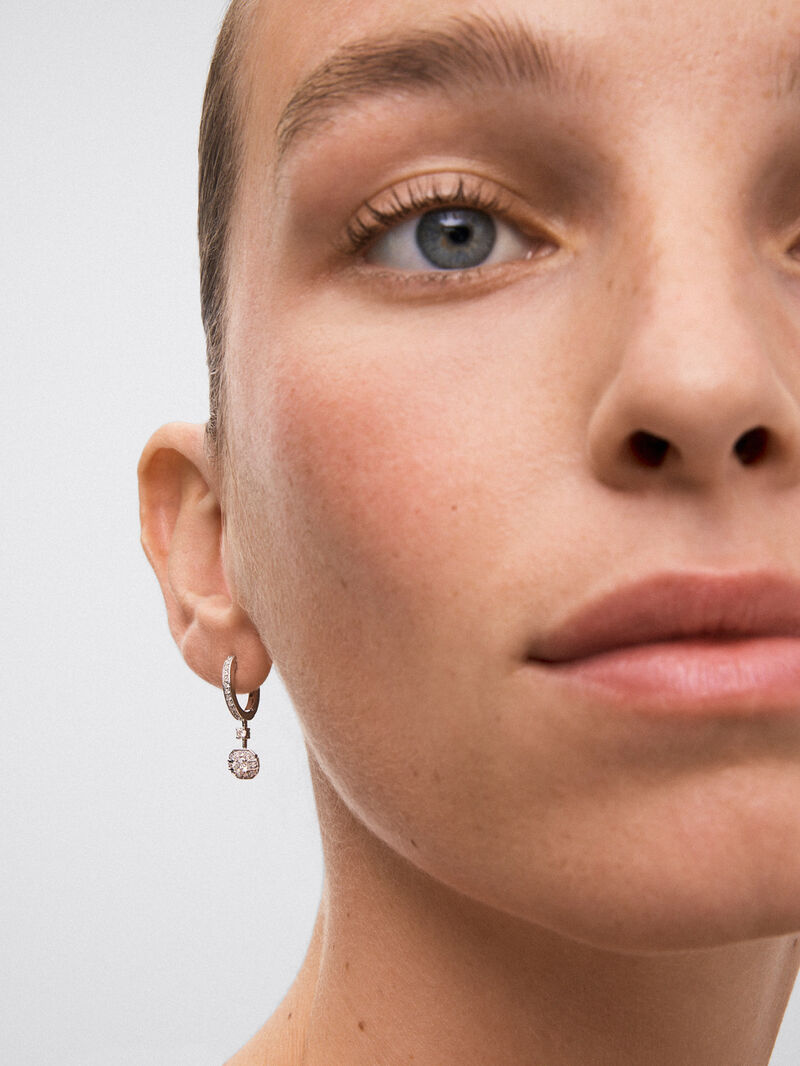 18K white gold earrings with 52 brilliant-cut diamonds with a total of 0.45 cts image number 3