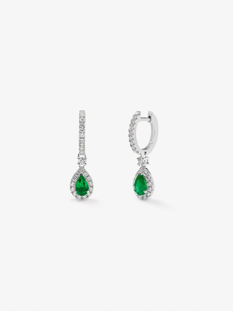 18K white gold earrings with green emeralds in 0.73 cts and white diamonds in bright 0.54 cts image number 0