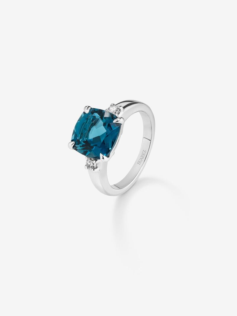 925 silver triple ring with cushion-cut London blue topaz of 5.08 cts and 2 brilliant-cut diamonds with a total of 0.12 cts image number 0
